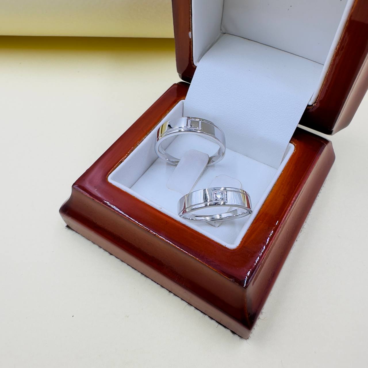 حلقه ست نقره نامزدی | تک نگین مربع