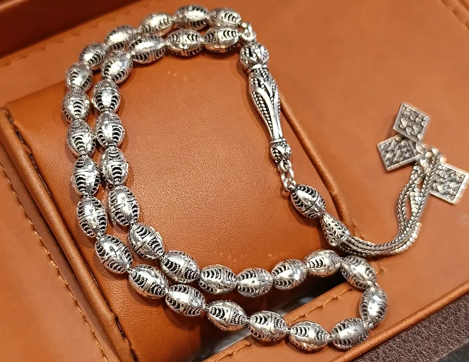 خرید تسبیح نقره مردانه از فروشگاه معتبر