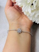 دستبند نقره زنانه کد SWD218 - Image 4