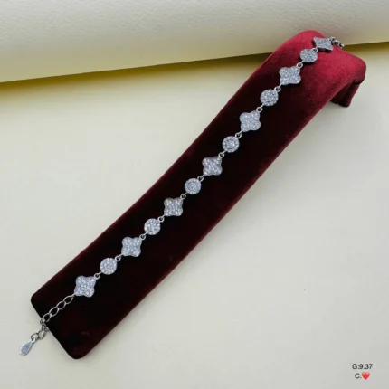 دستبند نقره زنانه کد SWD248